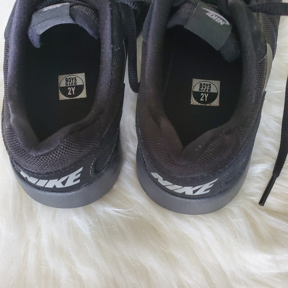Nike 2y - Picture 4 of 4